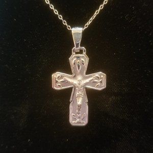 Sterling Silver Crusifix w/ Cable Chain, 18"